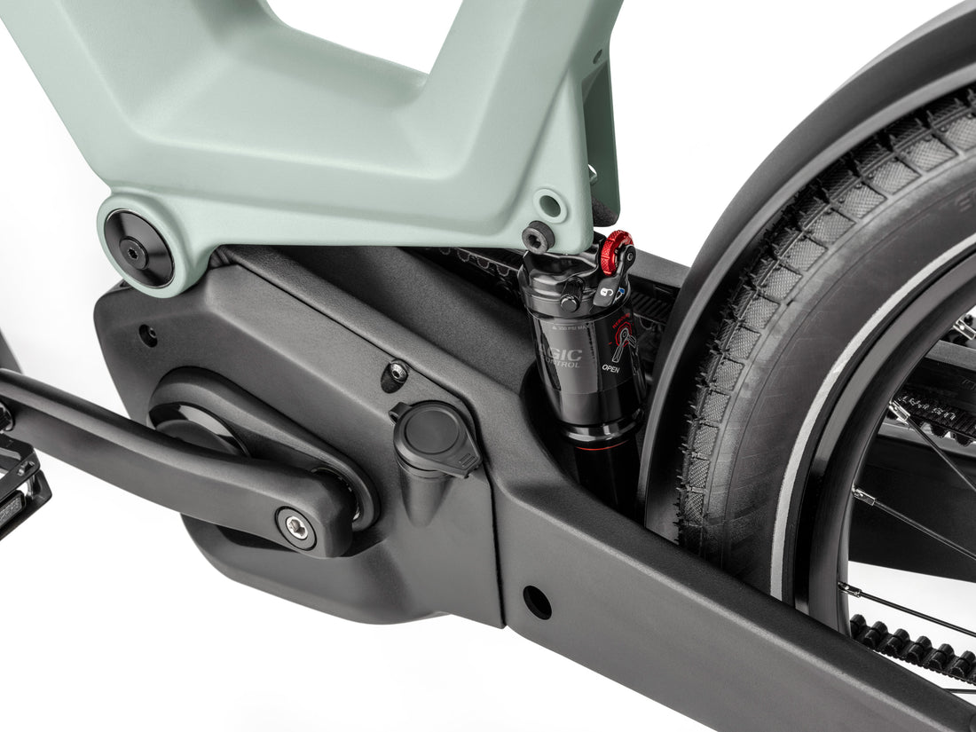 Mardi 27.4 FS vert argile métalisé 600watts|Moustache|2027